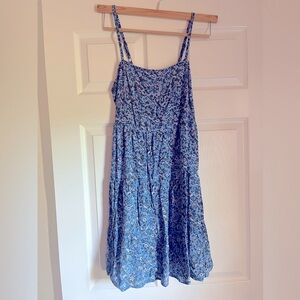 Sleeveless Tiered Floral Swing Dress (Blue Floral)